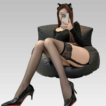 Elegance Black/White Lace Garter Stockings