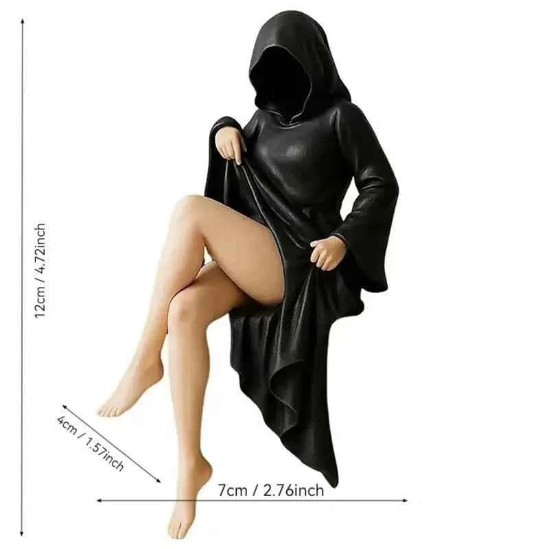 Mystic Hooded Cloak Figurine