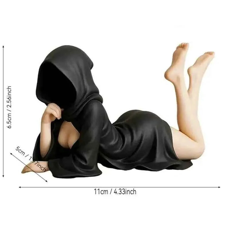 Mystic Hooded Cloak Figurine
